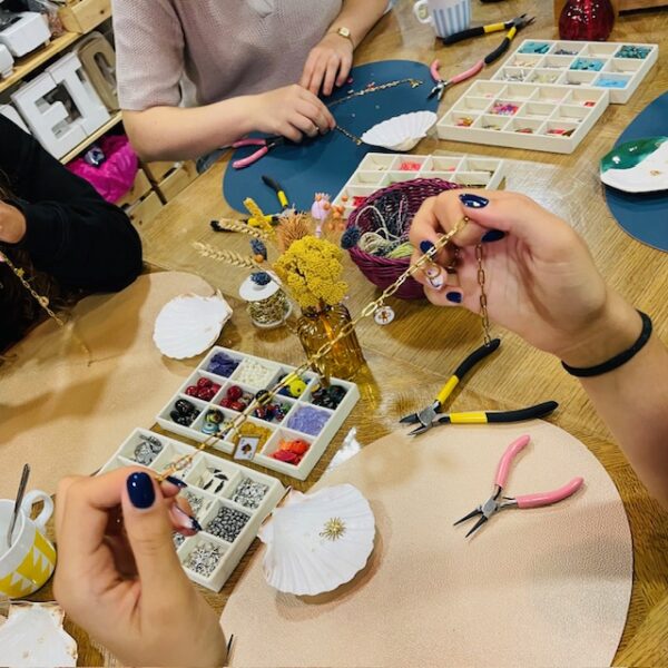 Atelier Collier charms Samedi 11 octobre 2025 – Image 2