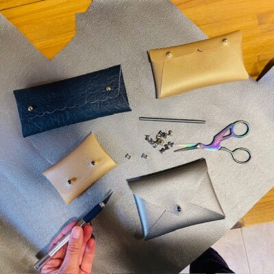 Atelier pochettes en cuir